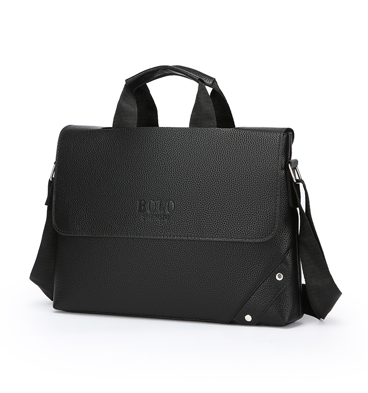 Amazon's foreign trade men's single-shoulder bag, casual crossbody bag, large-capacity business retro European and American water-resistant men's bag Application Scenario