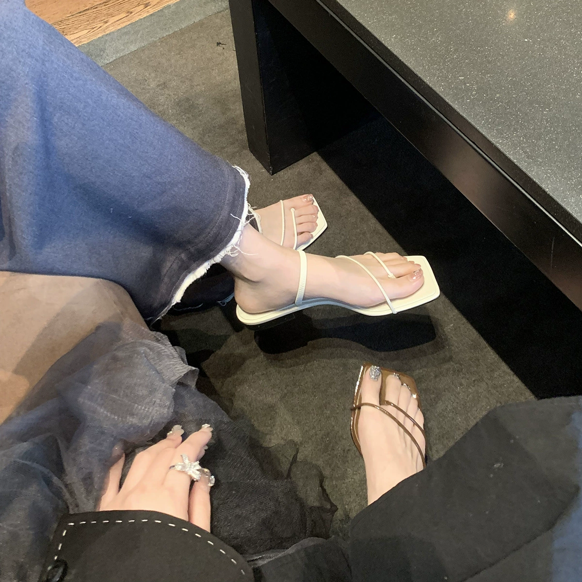 Женские летние босоножки из натуральной кожи первого слоя, в стиле феи, с откидной платформой, римские сандалии на небольшом каблуке, открытый носок, французский стиль.