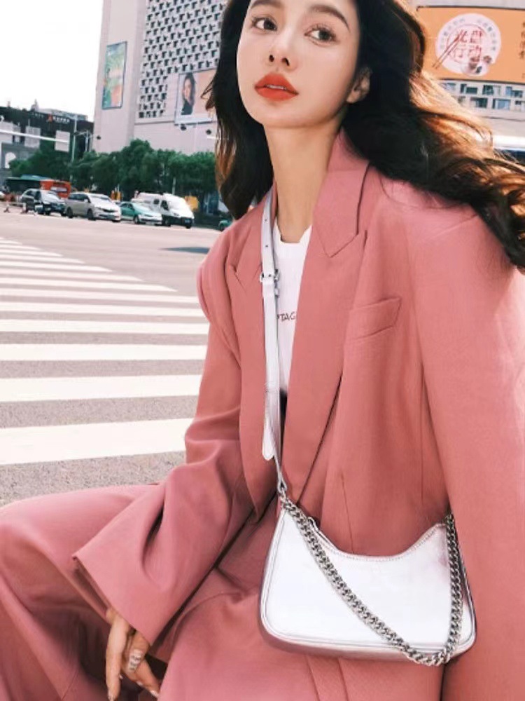 Women's Silver Crescent Messenger Bag For Ladies Shoulder Style_voghion.com