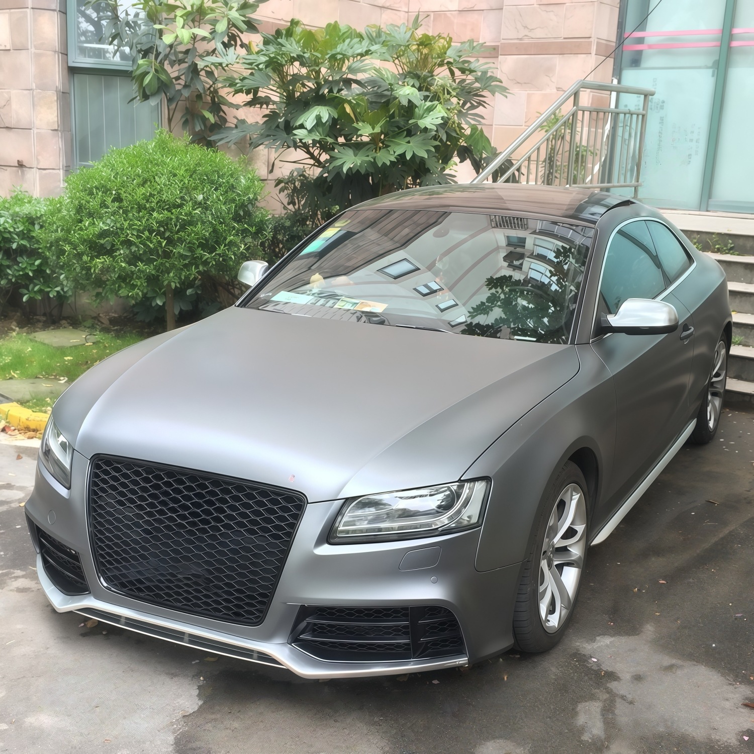 The 08-11 Models Are Suitable for Audi A5 S5 Modification and Upgrade to Rs5 Body Kit, Including Bumper, Grille, and Fog Light Frame