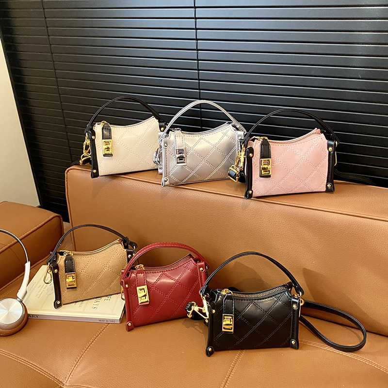 Bolso de moda de bordado de diamante para niñas, mini bolso de hombro para hombres y mujeres, 2026 nuevo bolso de accesorios para niños