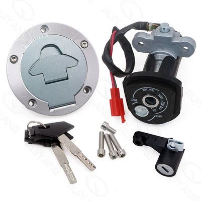 R15/V3 Electric Door Lock: Power supply, ignition system accessories