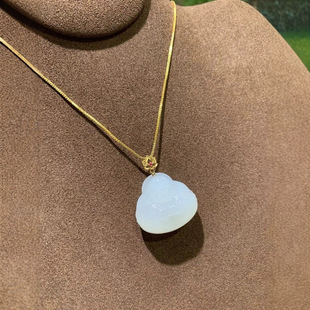 Jin Yu Tang Xinjiang Hetian Jade Hug Buddha Clavicle Chain 18k Gold Buckle Head Shining Run Fine Shape Full Carving