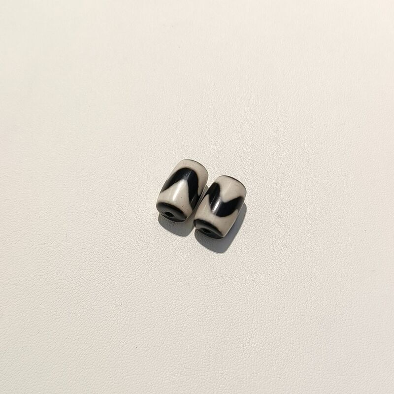 メーカー 11×16mm 小さな Dzi ビーズ ブレスレット、多用途のパッティング オイル加工、黒と白のクラフト パッティング、風化した虎の歯|undefined