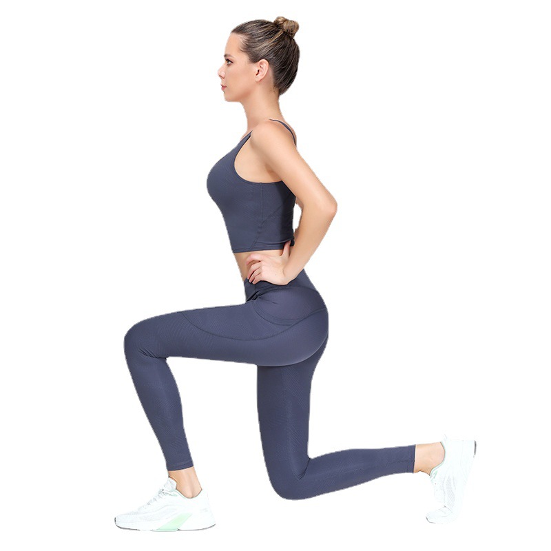 夏季新款健身瑜伽服套装裸感美背跑步运动内衣瑜伽文胸紧身瑜伽裤