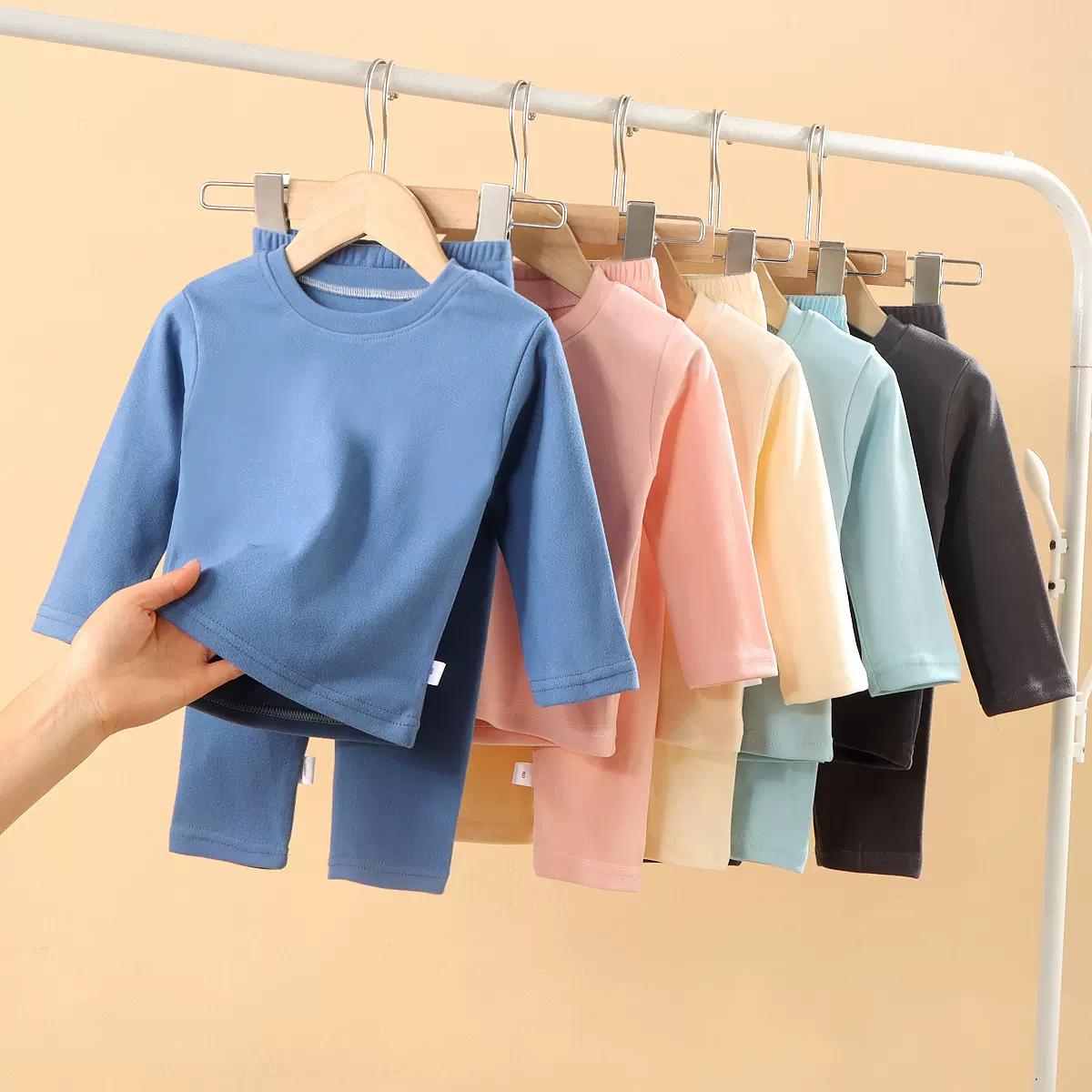 儿童睡衣套装秋冬德绒柔软纯色女童秋衣秋裤男童家居服宝宝童装