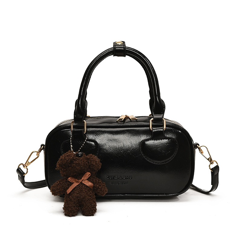 Bolsa de bolos super caliente popular de este año para mujeres 2025, nueva bolsa de hombro de tendencia universal, bolso de mano de estilo extranjero.