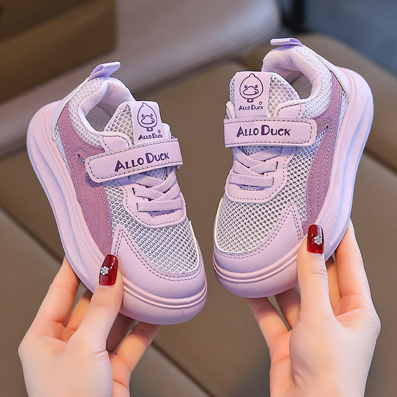 Zapatos blancos para niños y niñas 2025 primavera y otoño nuevos zapatos zapatos casuales antideslizantes para niños zapatillas de deporte de suela blanda para bebés