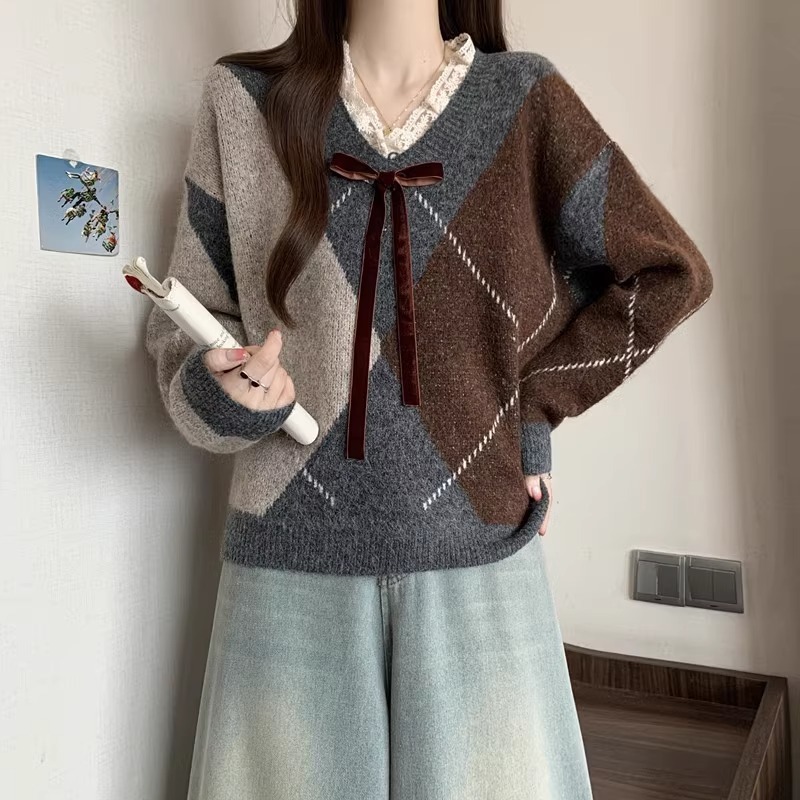 酒红色菱格毛衣女2025新款蕾丝V领针织衫慵懒风复古秋冬上衣潮|undefined