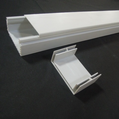 镀锌桥架厂家供应 合金塑料桥架 塑料桥架100*50 欢迎咨询