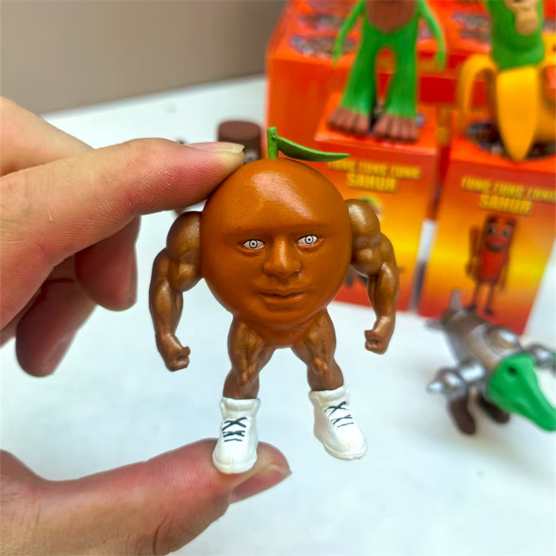 Transfronterizos extranjeros montañas y mares a través de la mano Tong Tong Tralala zapatos modelo de muñeca de tiburón creativo adornos caja ciega