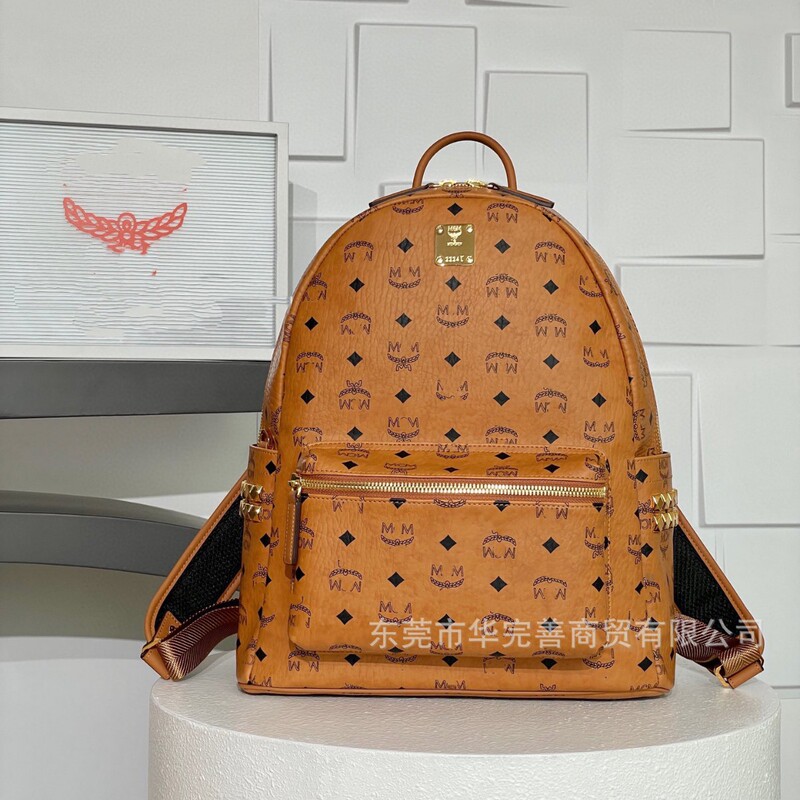 Wanqian m Brand Classic Rivet Backpack Mini Student Bag Versatile Fashion Backpack School Bag Trendy