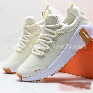 �羳FREE METCON 6��Ů�ܲ�Ь�p��Ӗ��Ь�p�����e�͎��\��Ь���Q