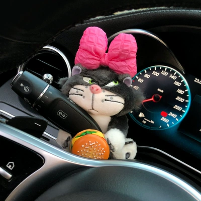 Car Central Control Wiper Wiper Car ornaments - pocket-decorative-doll-bow-burger-cat