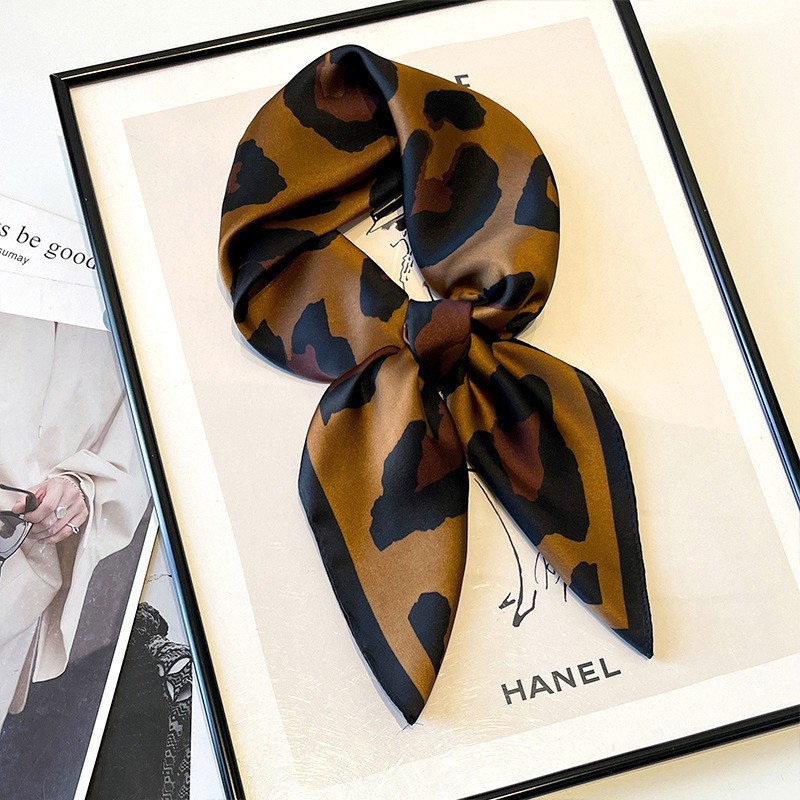 갈색 표범 무늬