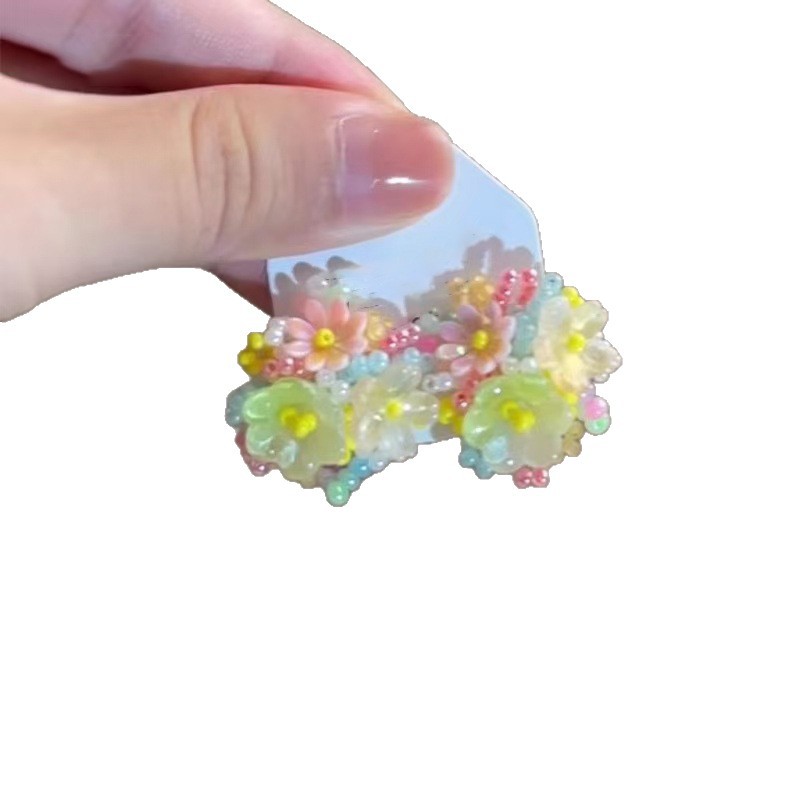 Pendientes de flores de color dopamina Pendientes dulces y frescos de primavera y verano Pendientes pequeños y elegantes de alta gama para mujer