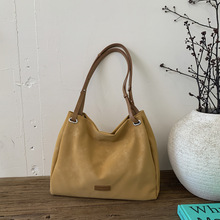 �������͹ņμ纆�s�|�м�ɫ���e�羳������r��ͨ��С��Ů���ذ�