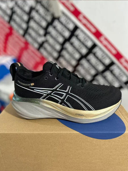 fashionable shock-absorbing breathable running sneakers with hidden…