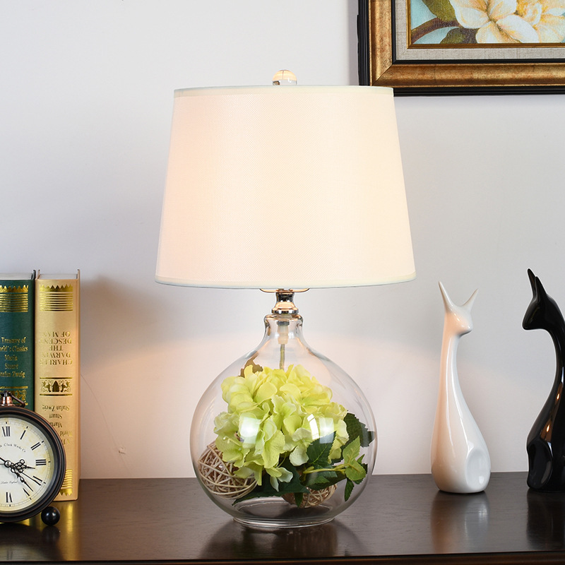 American creative glass table lamp simple fashion cozy bedroom bedside table lamp American country glass table lamp