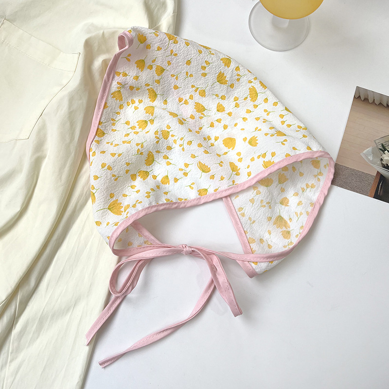 Nuevo rosa fresas lindas niñas de punto pañuelo triángulo pañuelo correa de cabello multifuncional alta sensación de fotos bufandas delgadas