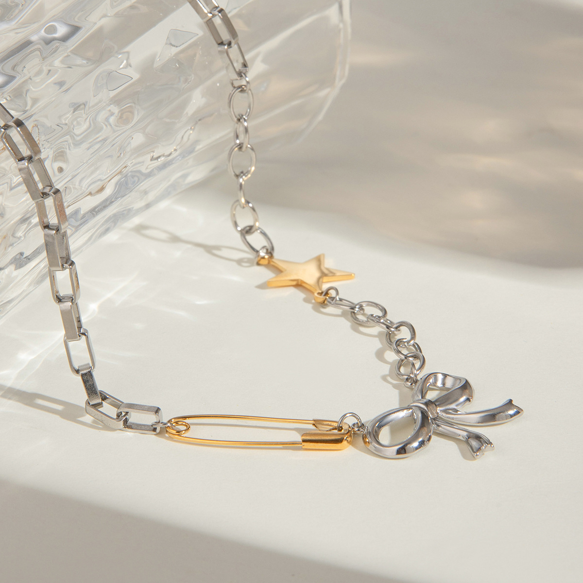 Holiday, Banquet, Selfie Occasion PVD Coated Real Gold Plated Star Bow Knot 304 Stainless Steel Casual Elegant Simple Style Waterproof Non Tarnish Pendant Necklace