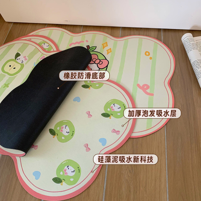 卡通苹果凯蒂猫硅藻泥地垫家用卫生间浴室门口异形吸水防滑脚垫|undefined