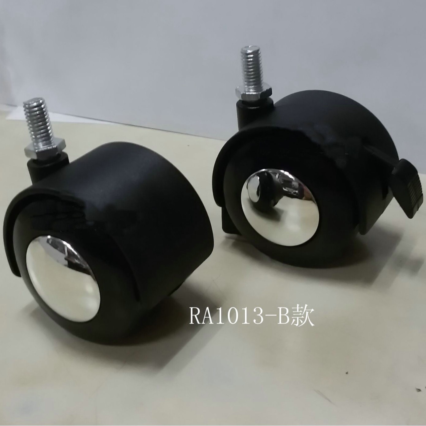 厂家供应家具办公椅脚轮运动器械家具PA万向脚轮工业小推车脚轮