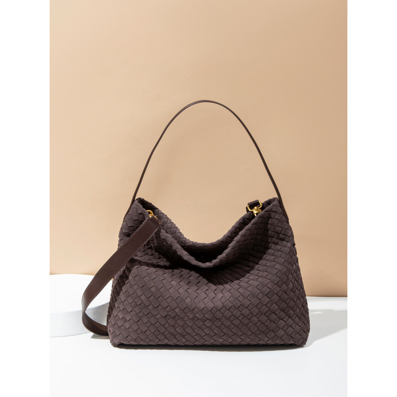 Cross-Border New Handmade Women's Woven Bucket Bag, Fashionable Versatile Large-Capacity Single Shoulder Crossbody Tote Handbag Cross-Border New Handmade Women's Woven Bucket Bag, Fashionable Versatile Large-Capacity Single Shoulder Crossbody Tote Handbag