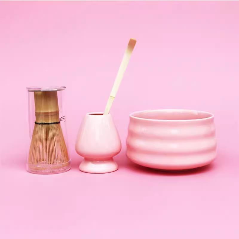 그릇이 없는 핑크색 3종 세트