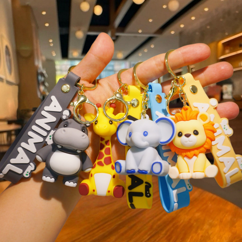 Cartoon animal keychain PVC soft rubber pendant cute elephant giraffe hippo lion keychain decoration Cartoon animal keychain PVC soft rubber pendant cute elephant giraffe hippo lion keychain decoration
