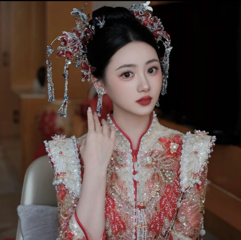 ヘラの新しい中国風ドレス、ヘビーショークセット、ヘアピン、高級ウェディングアクセサリー、フレンチブライダルヘッドドレス|undefined
