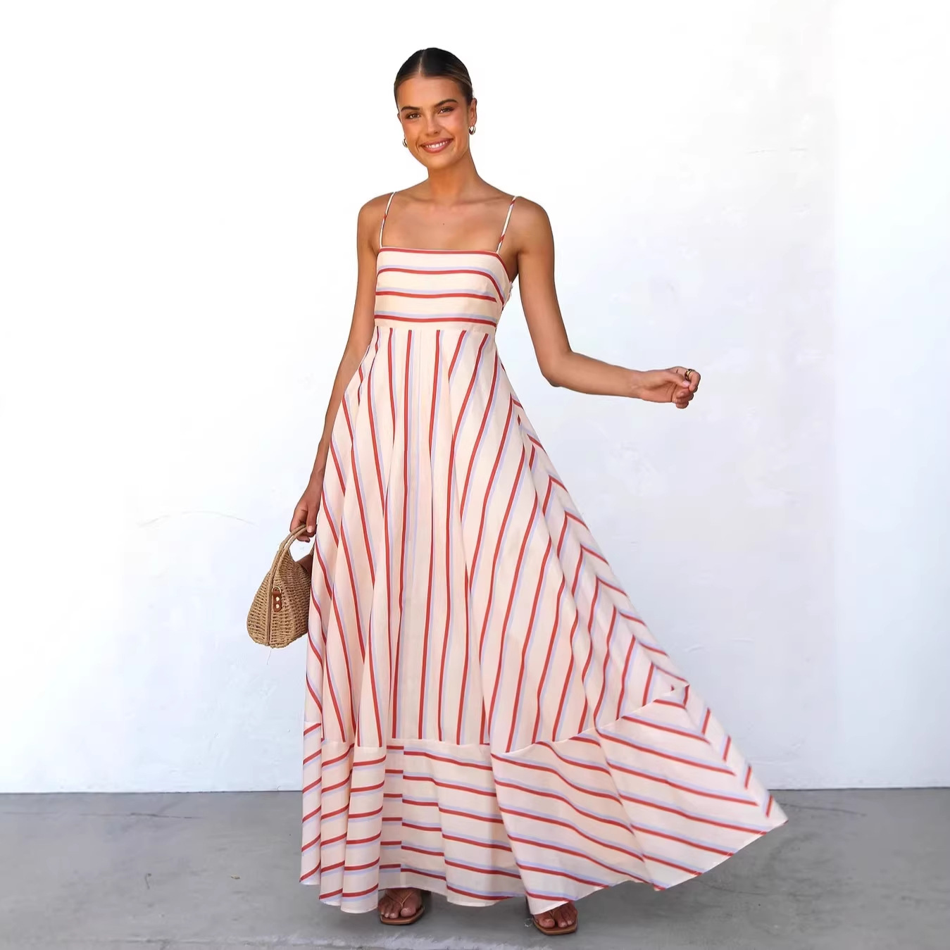 2026 European and American Cross-Border Amazon Summer New Style Suspender Dress with Striped Print, High Waist, Large Hem, Vacation Women's Long Dress