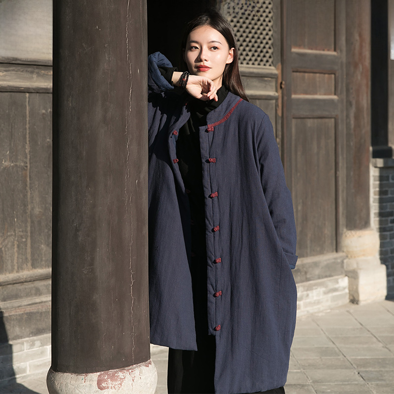 2023 Winter Neue Vintage Chinesischen Stil Vertikale Kragen Chinesischen Stil Kontrast Farbe Platte Schnalle Mittellange Baumwolle gefütterte Jacke Leinen Lose Baumwolle-pad_voghion.com