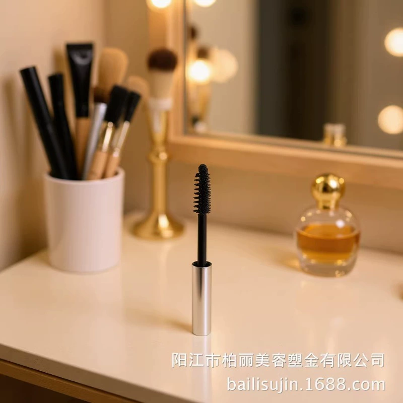Curly brush for eyelashes for eyebrows