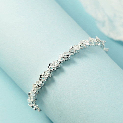 Korean style simple love bracelet for women, personalized design, student gift to girlfriend, best friend’s birthday gift trend