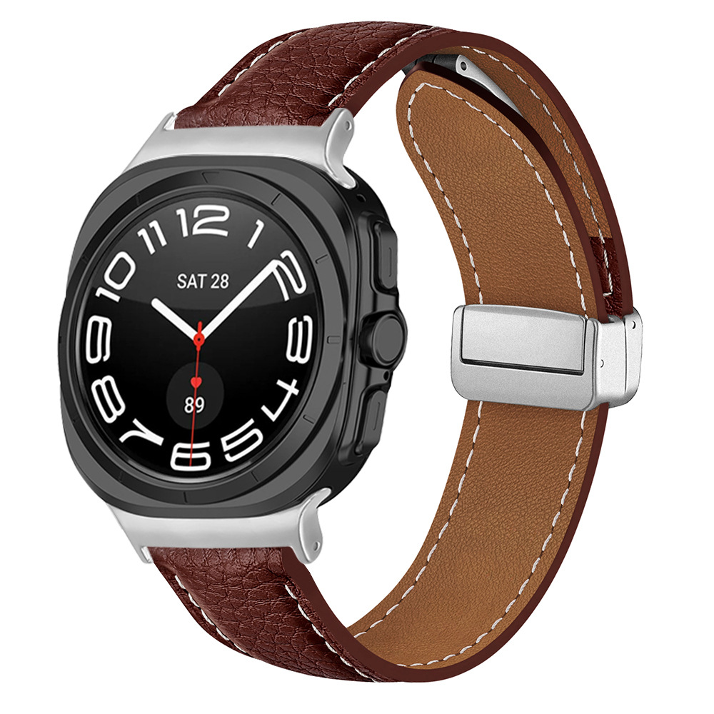 Aplicable para Samsung galaxywatch7ultra47MM reloj inteligente correa de lichi pu pulsera de succión magnética pulsera ultra