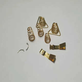 定制镀金弹簧镀金弹片镀金磷铜弹簧      手电磷铜弹簧  磷铜镀金