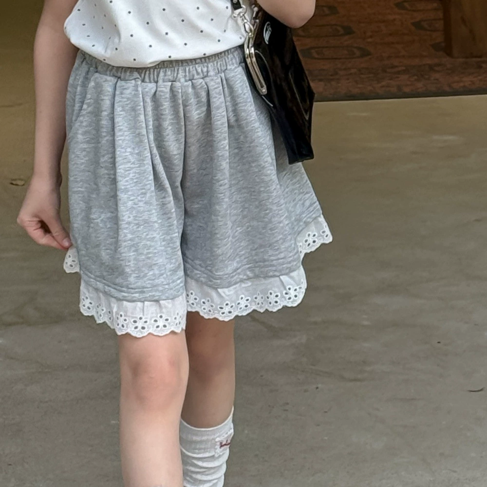 2025 Корейские вязаные кружевные серые шорты-кюлоты для девочек, летние шорты, милые высокие свободные брюки для девочек
