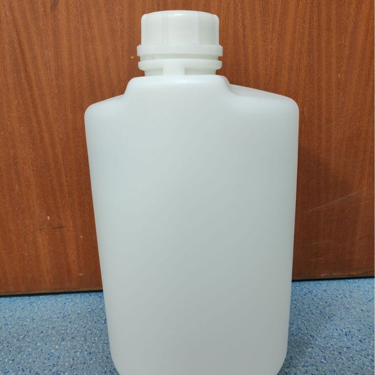 10L陶瓷漆包装桶 10L圆柱形塑料桶  10升陶瓷涂料包装桶