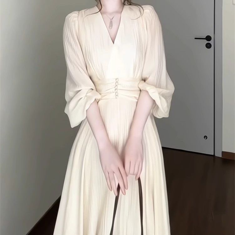 法式V领别致长袖连衣裙女秋2025新款高级感超好看收腰显瘦ins长裙|undefined