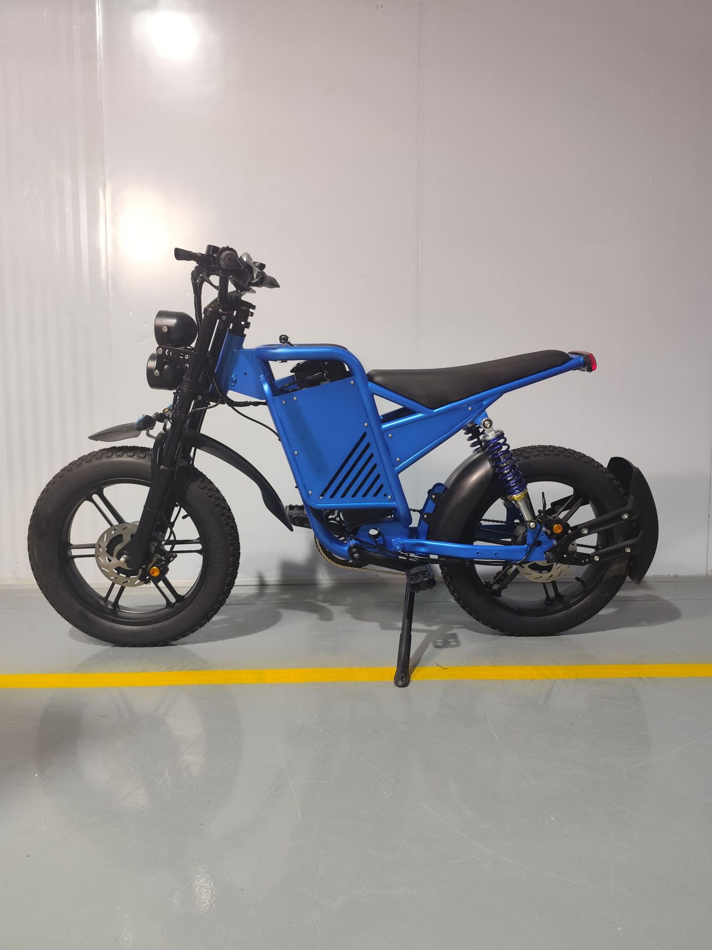 K15 Electric Assist Bicycle Dual Motor EBiK Electric Assist Bike Dual Shock Absorber Dual Drive Motor Electric Vehicle
