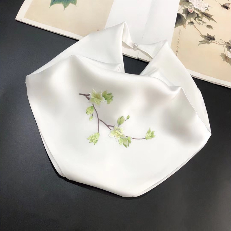 흰색 녹색 꽃