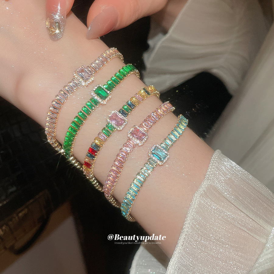 Geometric square fashionable elegant bracelet with zircon