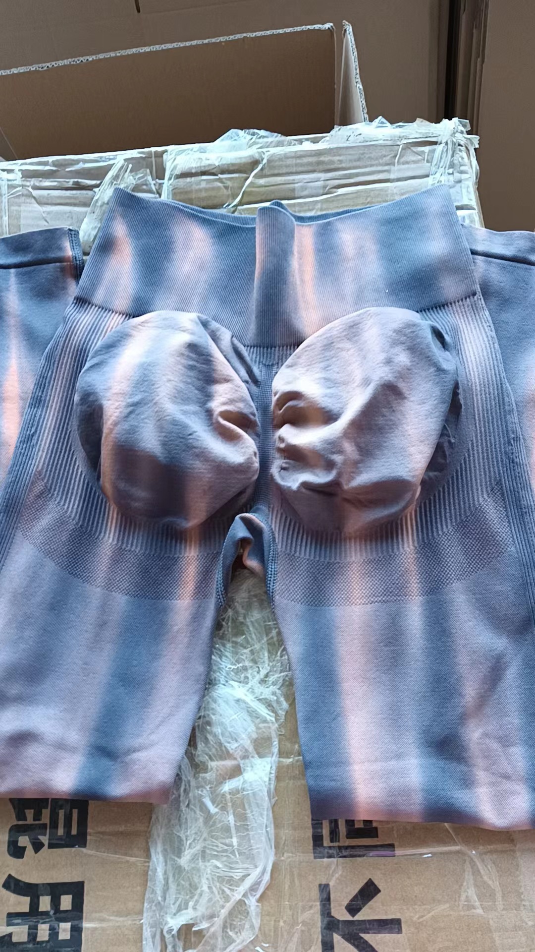 350g Weight Full Length Pants Length Chemical fiber blending, Nylon Fabric Type Leggings Pants Type Outdoor, Running Occasion Gradient Color Pattern Winter, Summer, Spring Season Fitness, Sport Style Style Fitness Sport Style Gradient Color Chemical Fiber Blending Nylon Active Bottoms Leggings 7