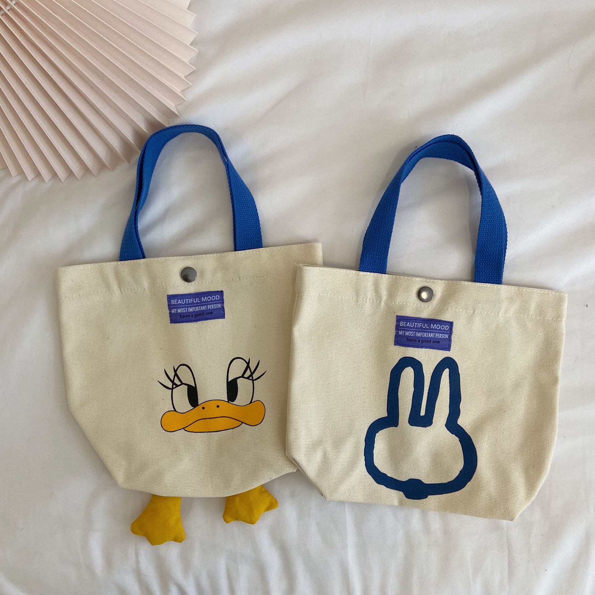 08312 Cartoon printed single-shoulder canvas bag, Japanese style, Korean version canvas bag, student large-capacity hand-held women's bag for commuting undefined