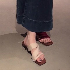 2025夏の新型ファッションはみんなのデザイン感があります。
