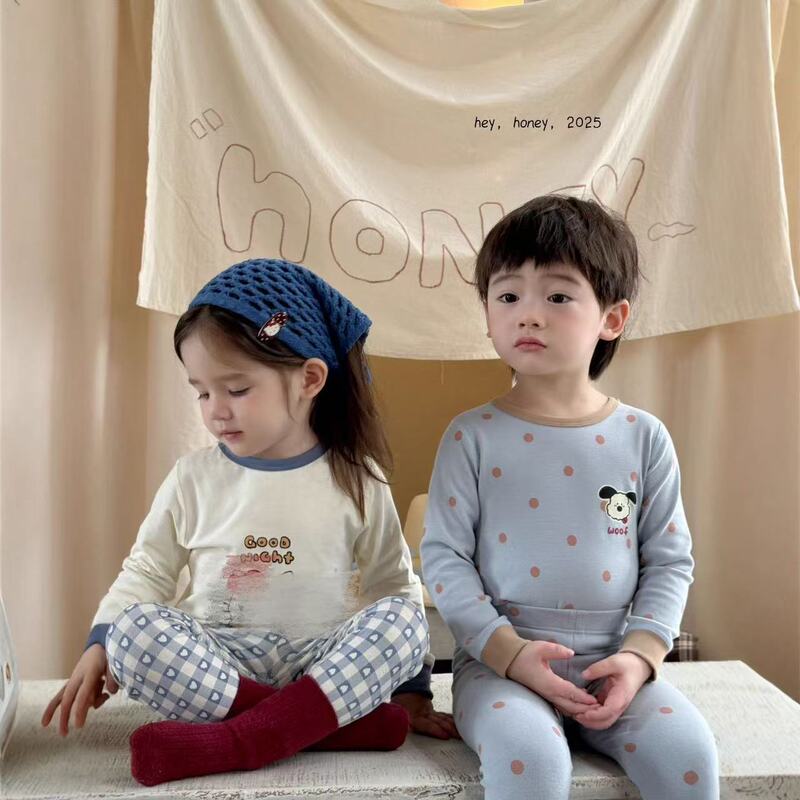 Ready Stock Hey Sweetheart Heyhoney25 Wool Stretchy Soft Cotton Boys and Girls Autumn Clothes Underwear Loungewear Two-Piece Set Ready Stock Hey Sweetheart Heyhoney25 Wool Stretchy Soft Cotton Boys and Girls Autumn Clothes Underwear Loungewear Two-Piece Set
