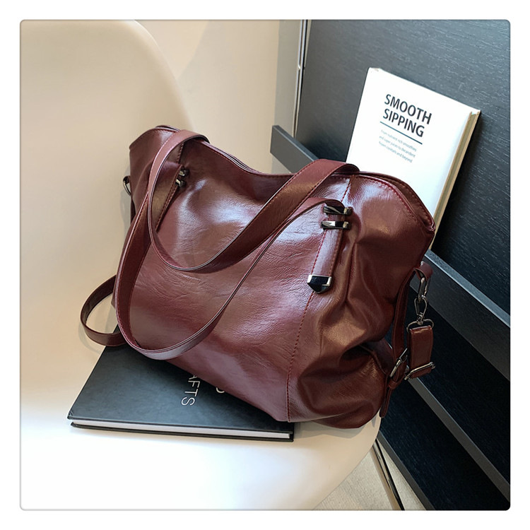 New fashionable European and American women's bags, retro and simple single-shoulder bags, large-capacity high-quality handbags, elegant crossbody bags are in stock undefined