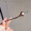 Чёрная бусина