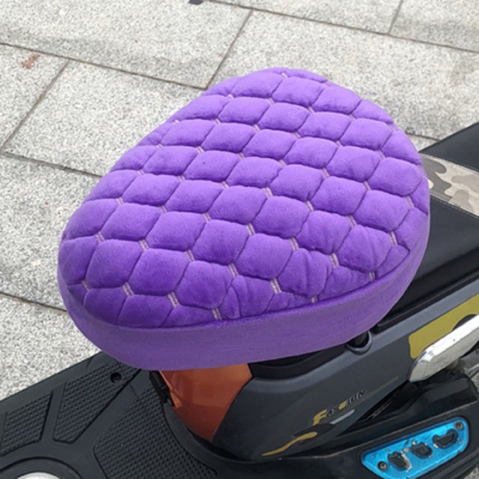 Electric vehicle seat cover for winter warmth, soft electric bike seat cushion cover, thickened universal seat cushion cover